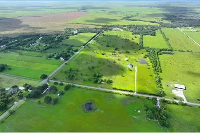1734 Haynes Road, Anahuac, TX 77514 - Photo 12