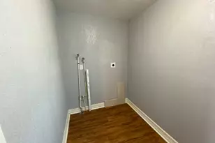 3114 Ave M 1/2, Galveston, TX 77550 - Photo 8