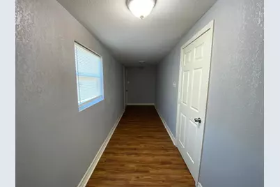 3114 Avenue M 1/2, Galveston, TX 77550 - Photo 12