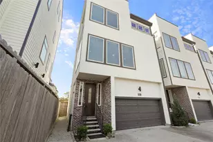 906 W 17th St, Houston, TX 77008 - Photo 2
