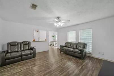 12023 Belle Court, Pinehurst, TX 77362 - Photo 4