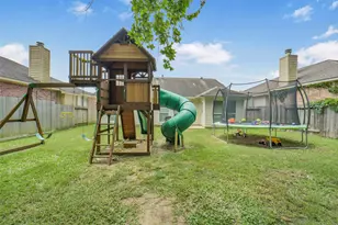 12023 Belle Ct, Pinehurst, TX 77362 - Photo 30