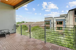 1311 Castle Ct, Houston, TX 77006 - Photo 30