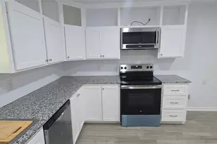 110 Hidden Cir, Coldspring, TX 77331 - Photo 6
