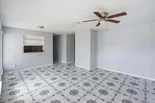 3340 Burke Rd, Pasadena, TX 77504 - Photo 10