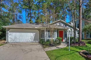 28 Fallenstone Dr, The Woodlands, TX 77381 - Photo 2