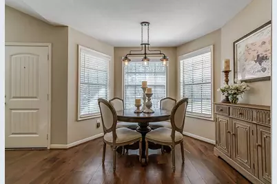 28 Fallenstone Drive, The Woodlands, TX 77381 - Photo 10