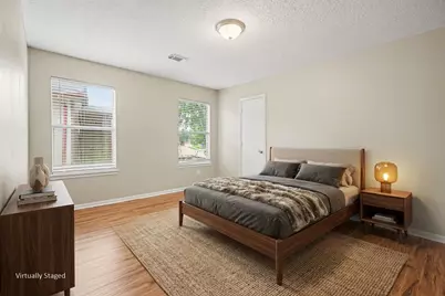 2875 Pebble Canyon Lane, Dickinson, TX 77539 - Photo 12