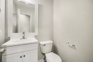 2875 Pebble Canyon Ln, Dickinson, TX 77539 - Photo 18