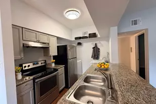 2626 Holly Hall St, Houston, TX 77054 - Photo 10