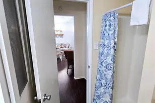 12929 John Reynolds Rd, Galveston, TX 77554 - Photo 30
