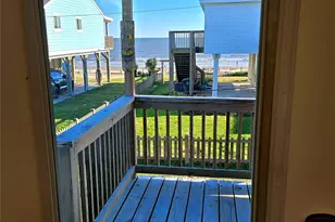 12929 John Reynolds Rd, Galveston, TX 77554 - Photo 14