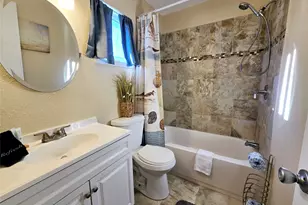 12929 John Reynolds Rd, Galveston, TX 77554 - Photo 26