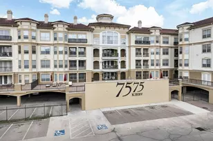 7575 Kirby Dr, Houston, TX 77030 - Photo 10