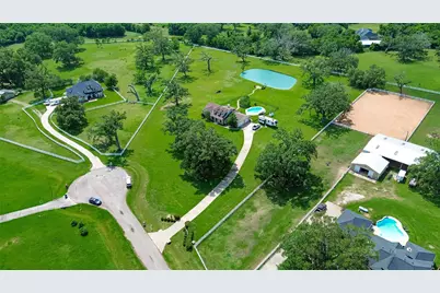 1118 Indian Ridge, Rosharon, TX 77583 - Photo 2
