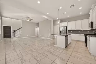 1539 Rustling Creek Dr, Missouri City, TX 77459 - Photo 8