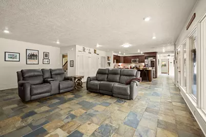 1280 Cherokee Lane, Beaumont, TX 77702 - Photo 10