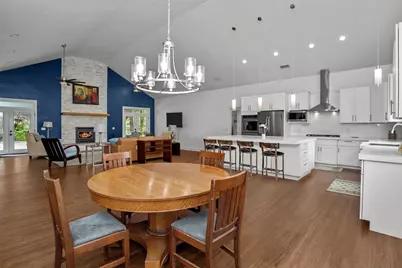 207 W Neyland Street, Colmesneil, TX 75938 - Photo 14