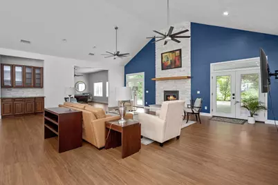 207 W Neyland Street, Colmesneil, TX 75938 - Photo 10