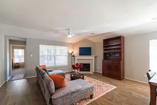 46 S Wynnoak Cir, The Woodlands, TX 77382 - Photo 16