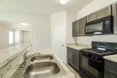 13453 Musky Drive, Conroe, TX 77384 - Photo 4