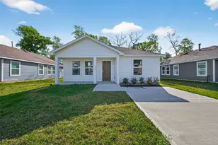 813 Jefferson Ave, Cleveland, TX 77327 - Photo 1