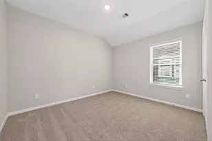 813 Jefferson Ave, Cleveland, TX 77327 - Photo 14