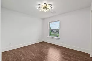 3237 Harkey Rd, Pearland, TX 77584 - Photo 24