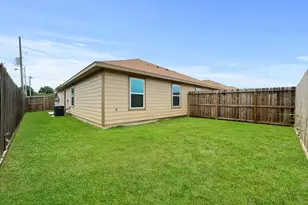 119 S Bend Ct, Willis, TX 77378 - Photo 14