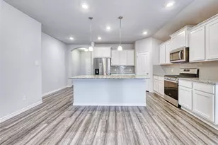 6160 Darlington Ave, College Station, TX 77845 - Photo 8