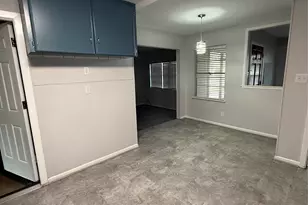 506 Gardenia St, Lake Jackson, TX 77566 - Photo 10