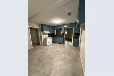 506 Gardenia Street, Lake Jackson, TX 77566 - Photo 12