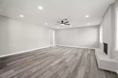 2707 Mount Vernon Drive, Dickinson, TX 77539 - Photo 4