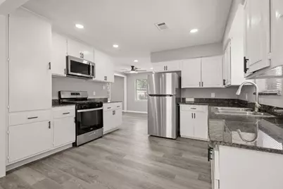 2707 Mount Vernon Drive, Dickinson, TX 77539 - Photo 6