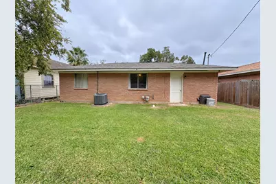 2416 10th Street, Bay City, TX 77414 - Photo 24