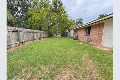 2416 10th Street, Bay City, TX 77414 - Photo 26
