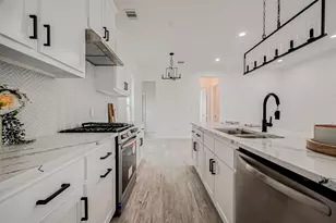 9418 Madera Rd, Houston, TX 77078 - Photo 16