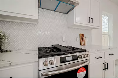 9418 Madera Road, Houston, TX 77078 - Photo 2