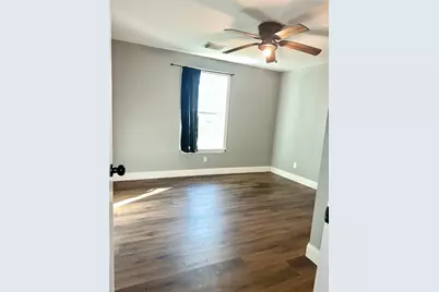 7418 Thurow Street, Houston, TX 77087 - Photo 16