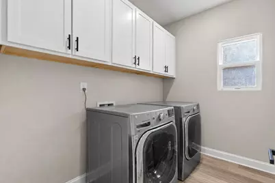 8309 Holiday Lane, Houston, TX 77075 - Photo 18