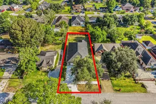 8309 Holiday Ln, Houston, TX 77075 - Photo 24