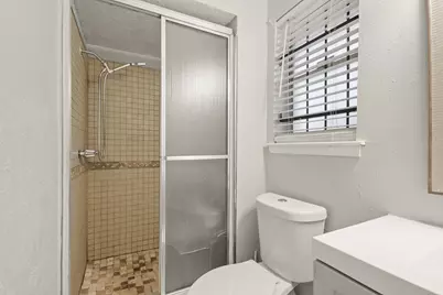 8410 Rinn Street, Houston, TX 77078 - Photo 18