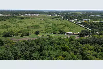 418 W Archer Road, Baytown, TX 77521 - Photo 18
