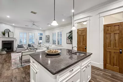 508 W 17th Street, Houston, TX 77008 - Photo 10
