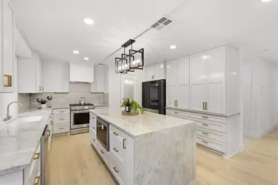 4407 Knightsbridge Boulevard, Sugar Land, TX 77479 - Photo 20