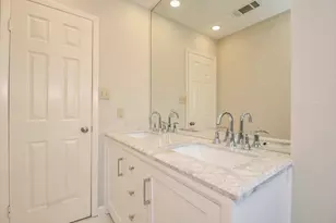 10706 Inwood Dr, Houston, TX 77042 - Photo 20