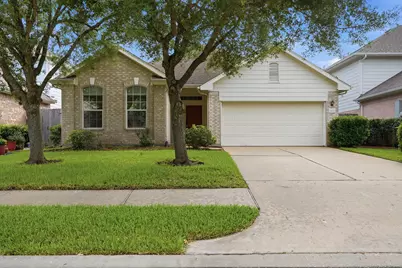 1631 Crescent Shores Lane, Pasadena, TX 77586 - Photo 6