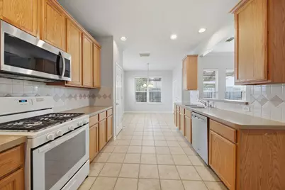 1631 Crescent Shores Lane, Pasadena, TX 77586 - Photo 20