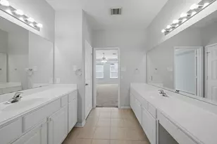 1631 Crescent Shores Ln, Pasadena, TX 77586 - Photo 26