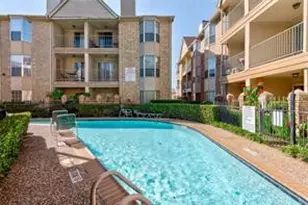 12550 Whittington Dr, Houston, TX 77077 - Photo 14